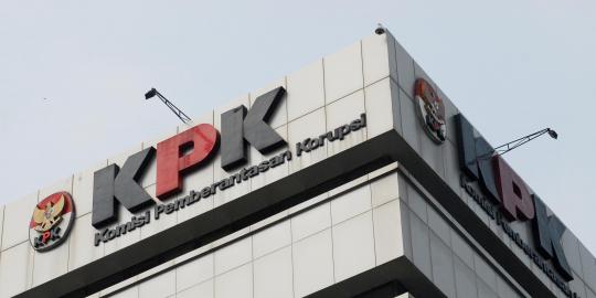 Diperiksa KPK 8 jam, Sekda Riau ditanya dokumen PON