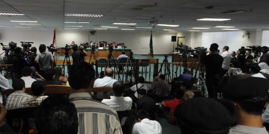 Kasus suap, anggota DPRD Semarang divonis 3,5 tahun penjara
