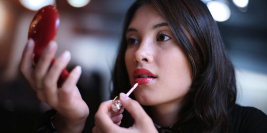 Pria tidak menyukai Miss V yang berwarna merah?