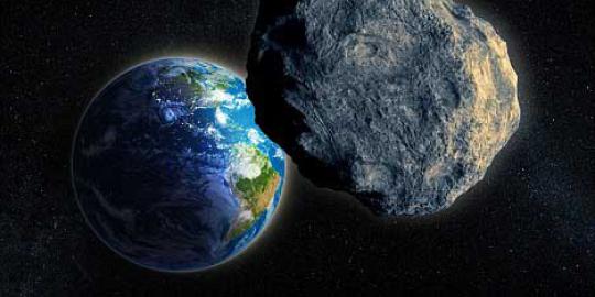 Wuzz! Besok malam asteroid super besar melintasi bumi