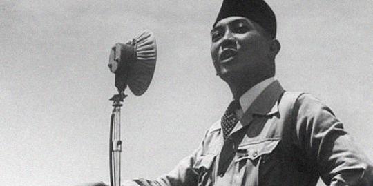 Soekarno menipu Belanda dengan telur dan Alquran