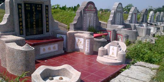 Rela beli makam mahal demi Feng Shui