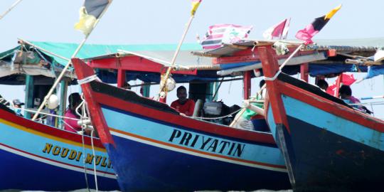 15 Penumpang KM Putri Ayu belum diketahui nasibnya