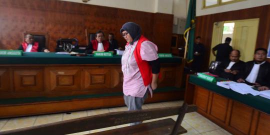 3 Saksi ahli tidak hadir, sidang Afriyani ditunda