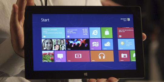 Microsoft Surface for Windows, babak baru perang tablet