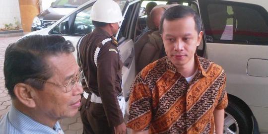 Jalani penuntutan, Dhana ditempatkan di Rutan Salemba