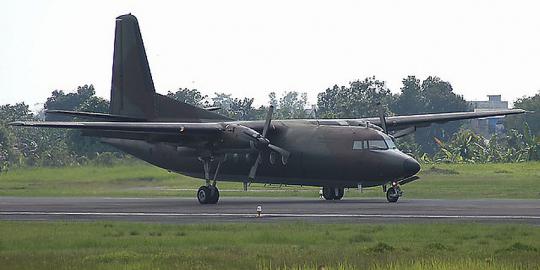 TNI AU pakai Fokker 27 untuk penerjunan dan angkutan ringan