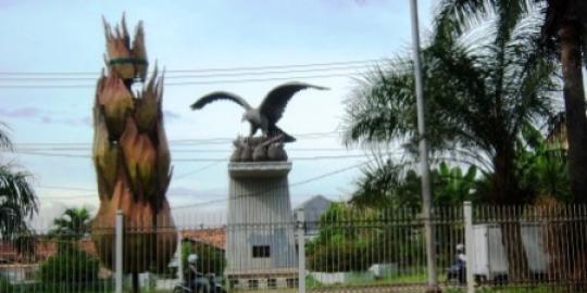 Elang Bondol dan Salak Condet, maskot Jakarta yang punah