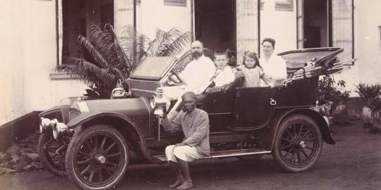 Kisah mobil di Jakarta yang sudah merepotkan sejak 1909