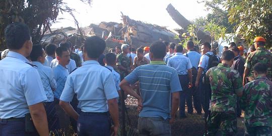 Gantikan Fokker 27, produksi pesawat CN295 dipercepat