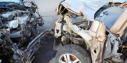 Empat penonton tewas diseruduk mobil offroad