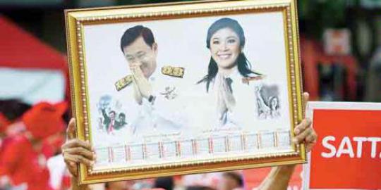 Pendukung Thaksin berunjuk rasa