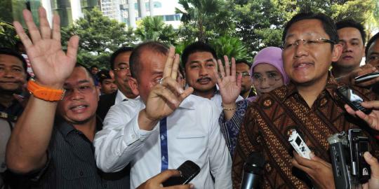 Pemanggilan Anas untuk mengakhiri opini publik