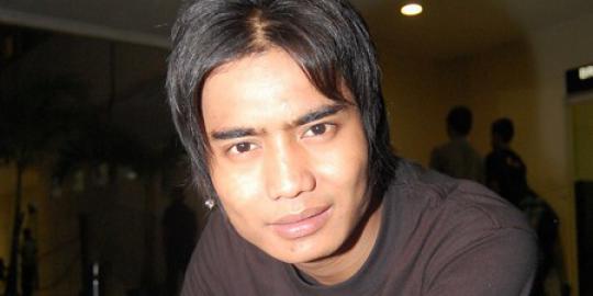 Ingin sumbang KPK Charlie malah dicuekin anggota DPR