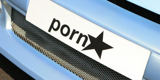 Jual hard disk porno, Edy Wiyono dibekuk polisi