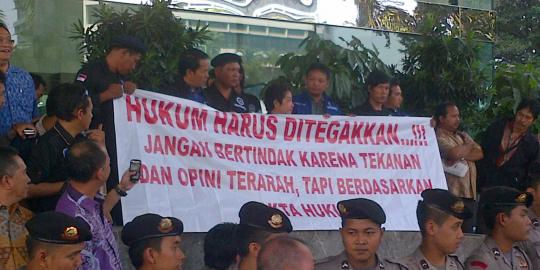 Aksi \'Tim Hore\' para bos parpol di KPK
