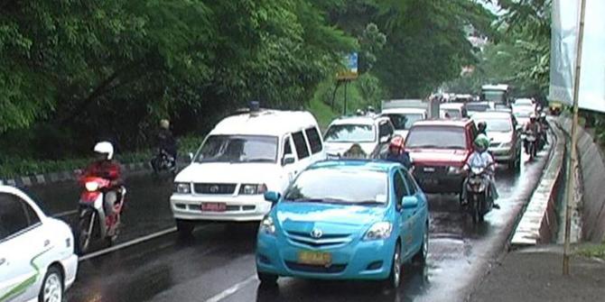 Hantu Wewe Genderuwo Di Tanjakan Gombel Semarang Merdekacom