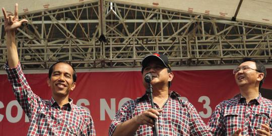 Kampanye kotak-kotak di Senayan