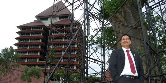 Mahasiswa UI \'segel\' gedung rektorat