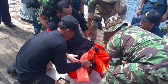 Latihan penyelamatan TNI AL berujung maut di Sidoarjo