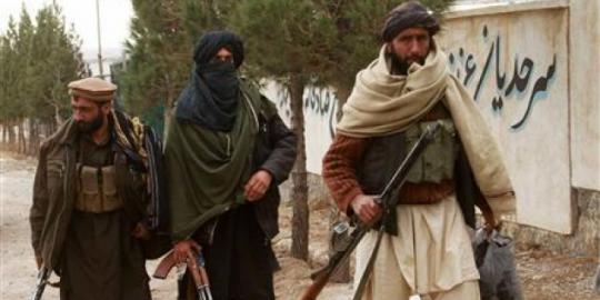 Agar tak berkelahi, komandan Taliban tembak mati perempuan