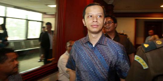 Pengacara tantang JPU ungkap sumber duit Dhana