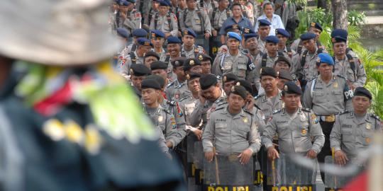 Penusuk masih buron, polisi bersiaga di Stadion Gede Bage