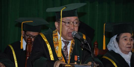 Mantan Menhub Haryanto Dhanutirto meninggal dunia