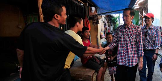 Warga Jakarta pilih Jokowi karena merakyat