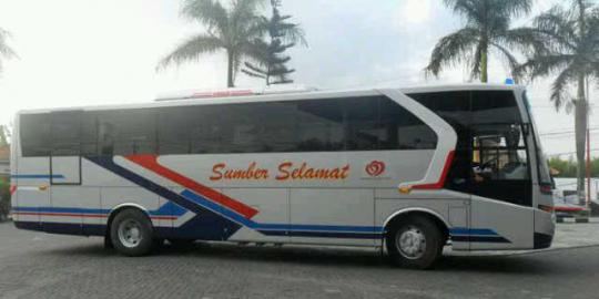 Isuzu Elf tabrak bus Sumber Selamat, 3 tewas