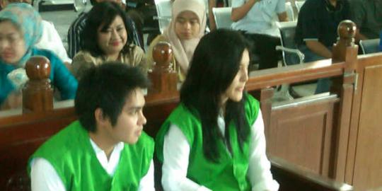 Sidang anak Rano Karno ditunda pekan depan