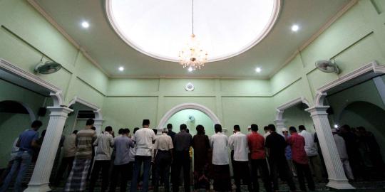 Muhammadiyah laksanakan Salat Tarawih pertama