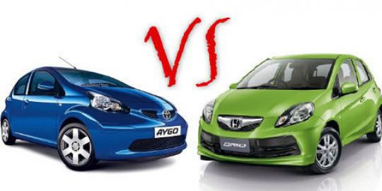 Pertarungan mobil  murah Honda  Brio vs  Toyota  Aygo 
