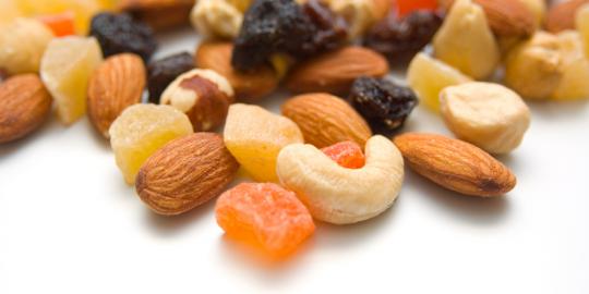 Khasiat almond dalam menurunkan risiko kanker hati