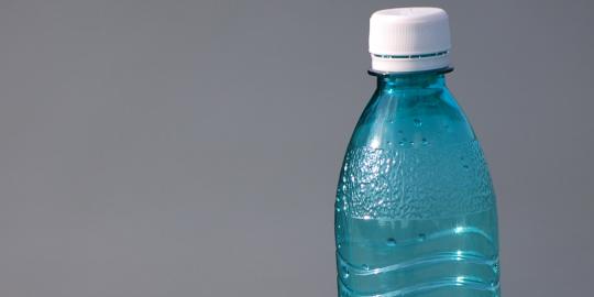 Apakah air mineral kemasan itu aman?