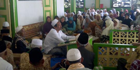Ramainya santri lansia di Pondok Sepuh Payaman saat Ramadan