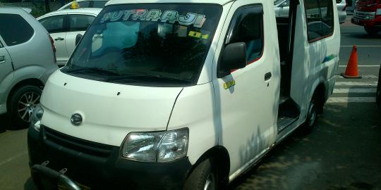 Pemerkosaan di angkot yang terus berulang 