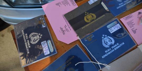  Anggota polisi terlibat sindikat pemalsuan BPKB