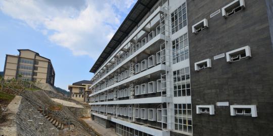 KPK periksa pejabat Kemenpora terkait Hambalang