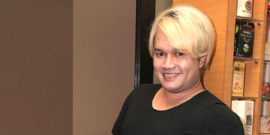 Tata Liem pernah jadi korban bullying kakak kelas | merdeka.com