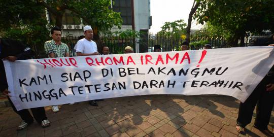Aksi dukung Rhoma Irama 