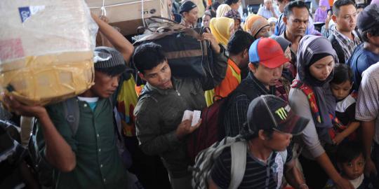 H-10 jelang Lebaran, Stasiun Senen mulai dipadati pemudik
