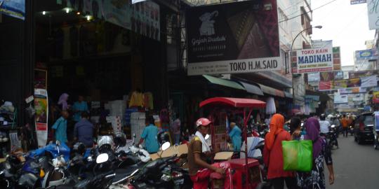 Cerita Pasar Ikan Medan yang malah jadi sentra tekstil