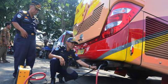 Terminal Cicaheum kandangkan 4 bus tak laik jalan