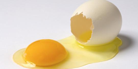 Kuning telur sama tidak sehatnya dengan rokok?