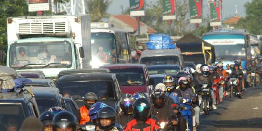  H-4, arus mudik di Cikampek mulai padat