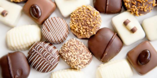 Flavonol dalam cokelat ampuh turunkan tekanan darah