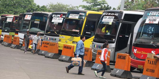 800 Bus di Terminal Leuwi Panjang antisipasi puncak arus 