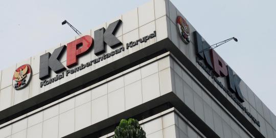 Keluarga tiga tersangka kasus Buol datangi KPK