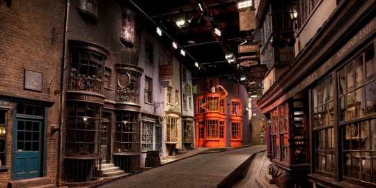 studios leavesden set tour lokasi hertfordshire inggris rev2